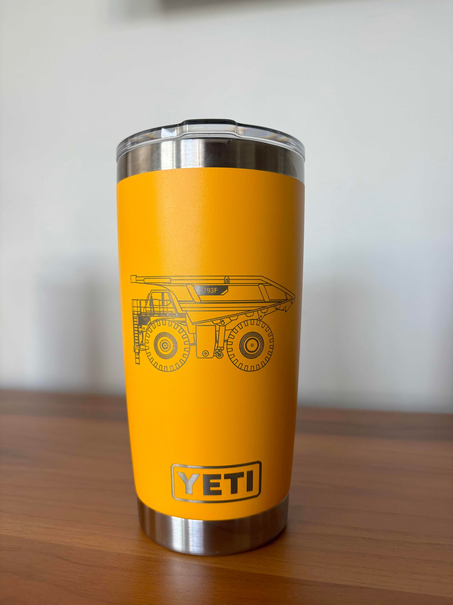 20oz Travel Mug - Yellow