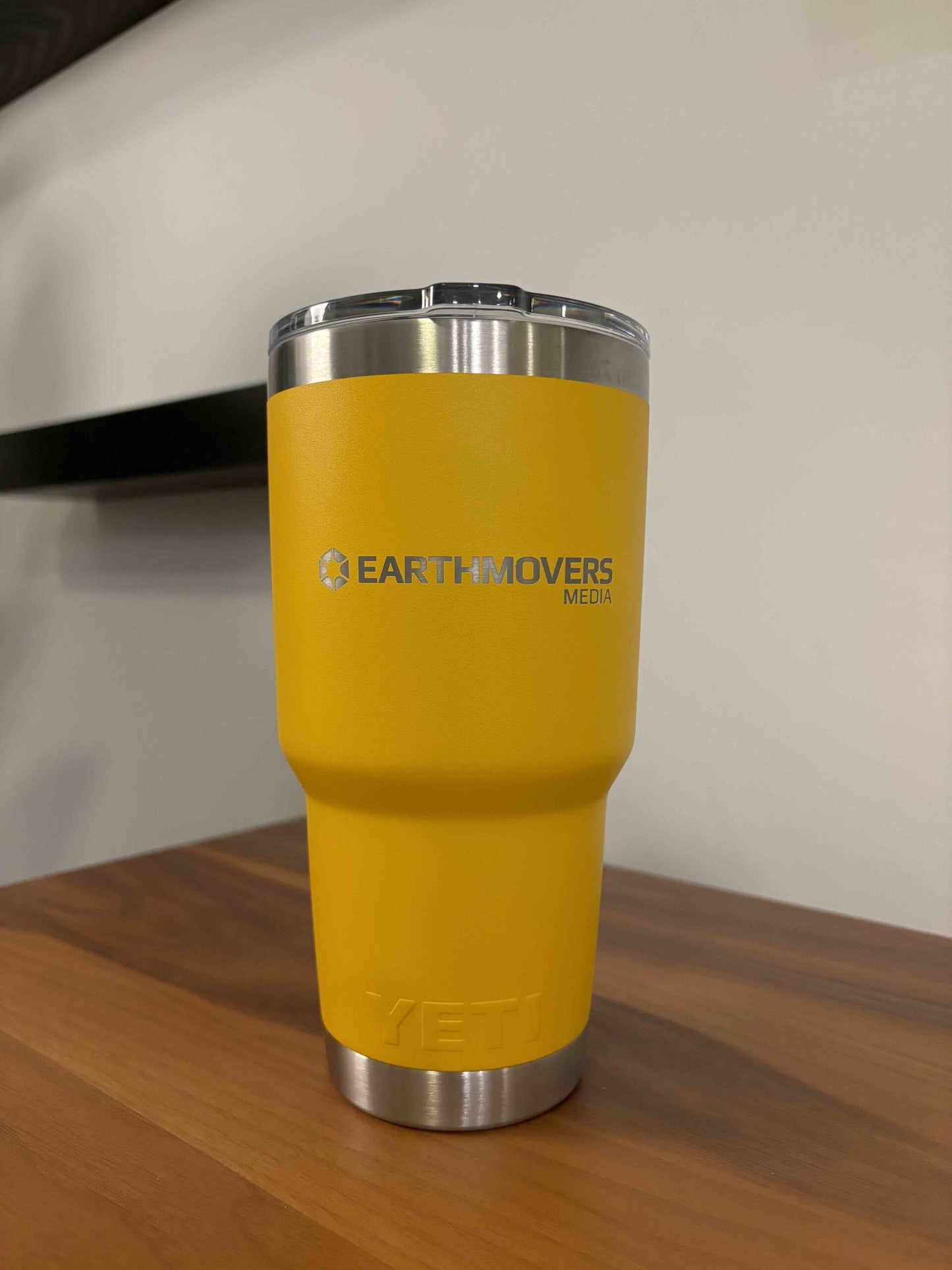 30oz Travel Mug - Yellow